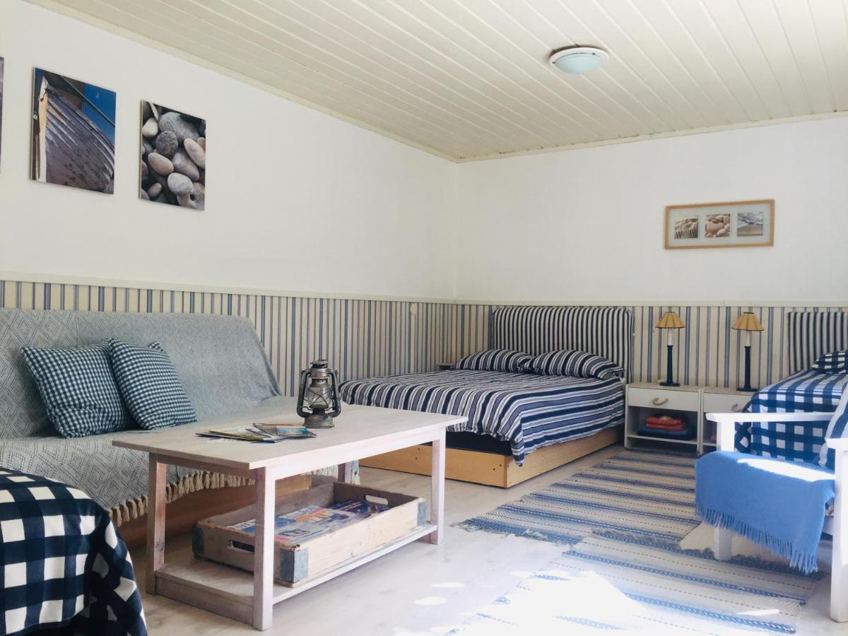 Kaju Guesthouses Nasva Ngoại thất bức ảnh